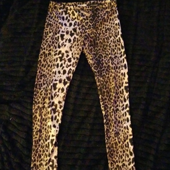 Forever 21 Pants - Y2K F21 - MD Leopard Leggings